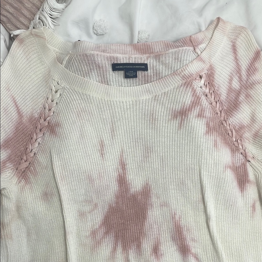 American Eagle Outfitters Pink and White Crew Neck Sweater